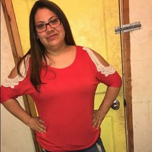 Meet your Posher, Adriana